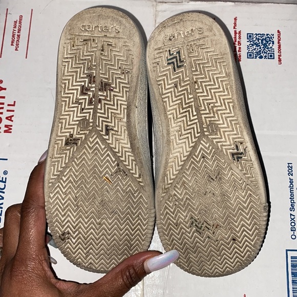 Carters multi color dinosaur sneakers - Picture 4 of 5